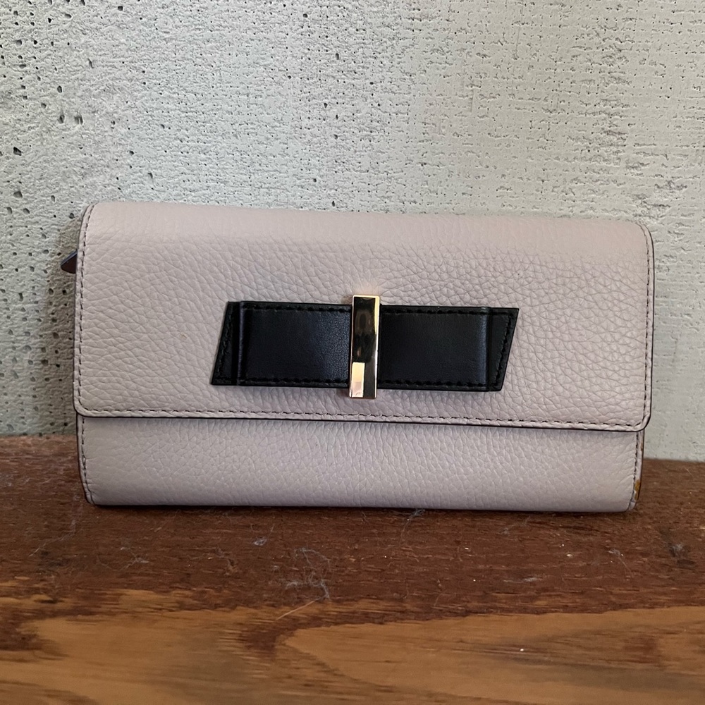Kate Spade Chain Wallet